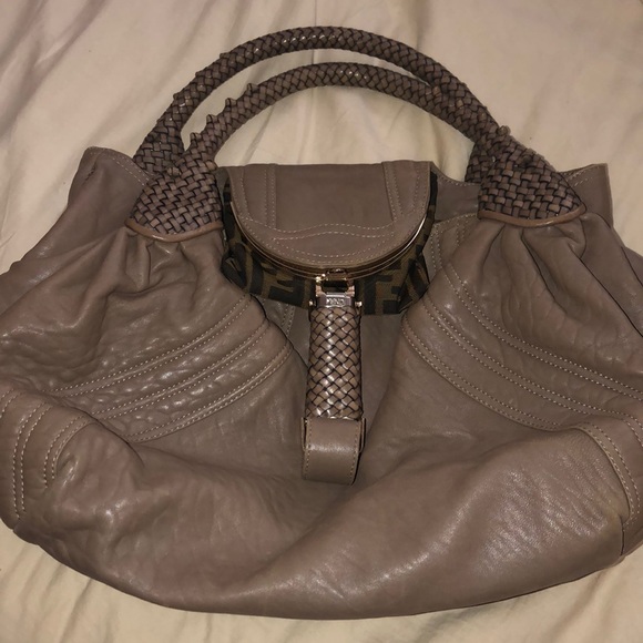 Fendi spy bag large nice cute must have hot pick leather limited color authentic - Picture 6 of 16